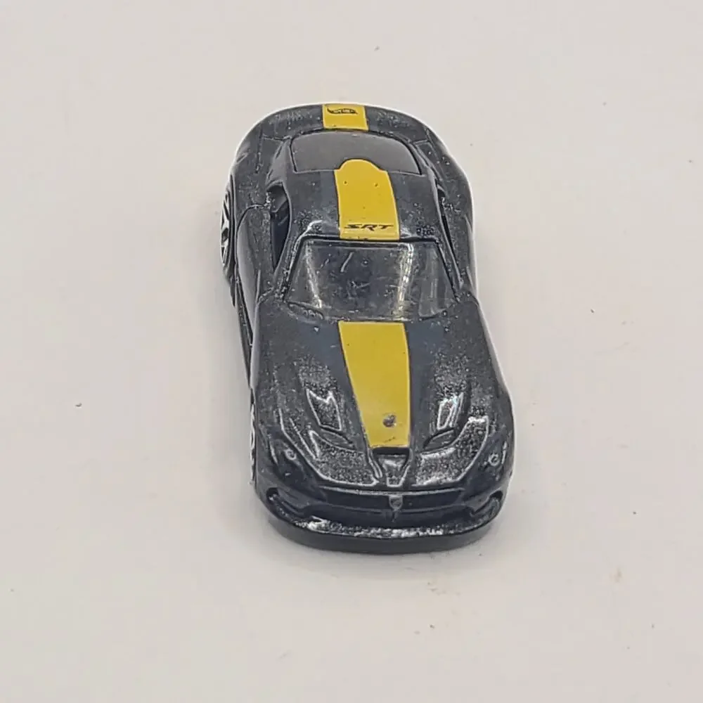 Hot Wheels Dodge Viper 2013 | Black and Yellow